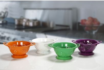 GE-60019 0.75 QT Colored Stainless Steel Colander