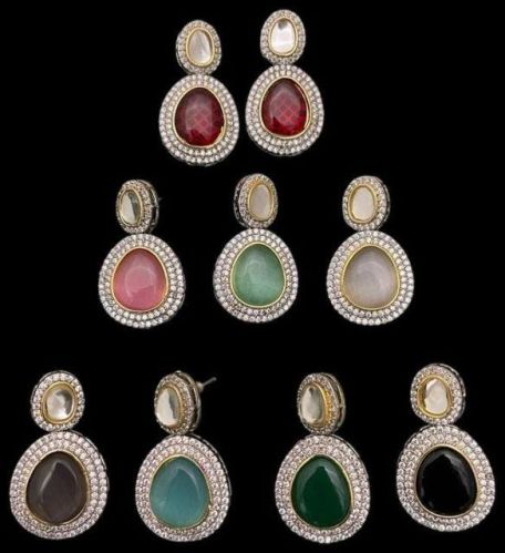 Plain Polished Round Multicolor Brass Earrings, Packaging Type : Velvet Box