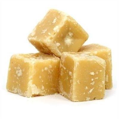 Brownish Sam Impex Square Sugarcane Jaggery Cubes, For Tea, Sweets, Certification : FSSAI