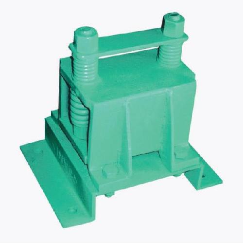 Electromagnetic Impact Type Vibrator