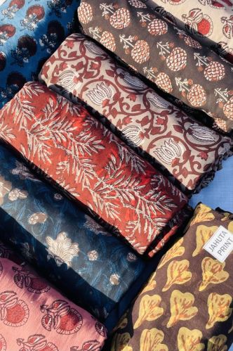 Cotton Fabric Jahota Handblock Prints, Roll Length : 10 Mtrs