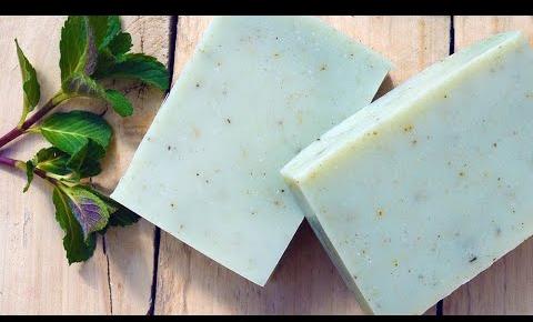 Green Bar Square 100gm Mint Soap, For Bathing, Packaging Type : Paper Box