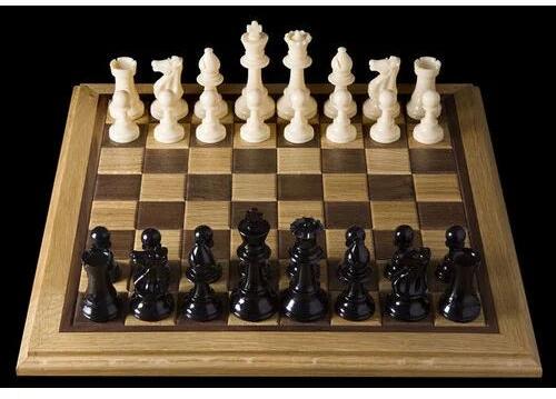 Wooden Chess Board, Packaging Type : Box