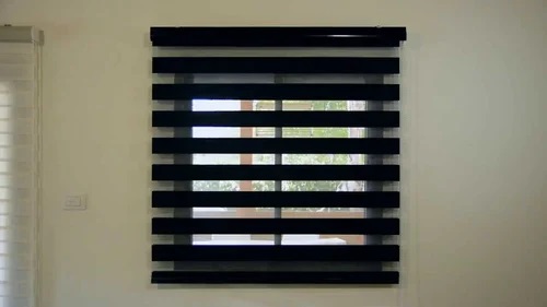 Awesome Screens Wooden Zebra Blind, For Hospital Windows, Auditoriums, Clubs