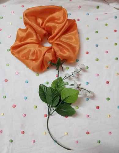 Rs10 Per PC Scrunchies, Size : Free