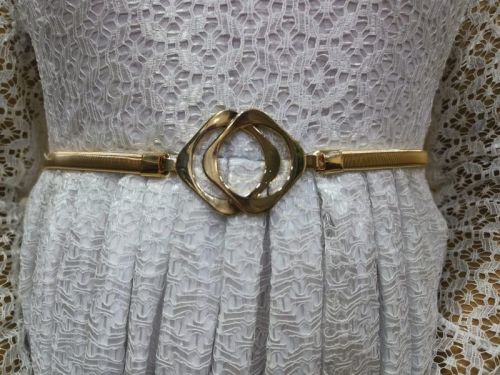 Coated Aluminium Plain Ladies Fancy Belt Buckle, Size : Free