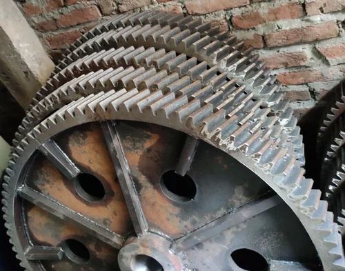 Black Spur Mild Steel Double Helical Gear, For Automobile Industry