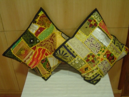 Multicolor Printed Cotton Applique Work Cushion Cover, For Sofa, Bed, Chairs