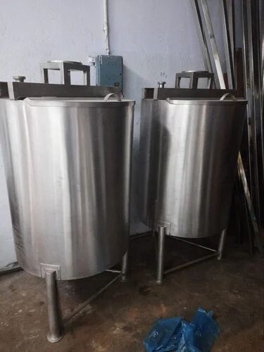 Mild Steel Storage Vessel Machine, Capacity : 1000-10000L