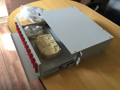 Aluminum Fiber Management Tray