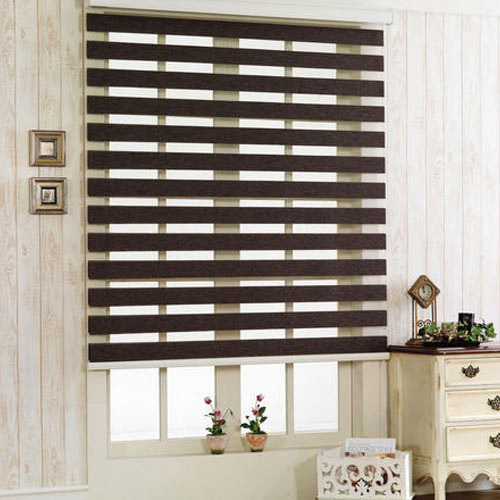 Horizontal Blackout Zebra Blinds, For Window Use, Feature : Attractive Pattern, Impeccable Finish, Unique Design