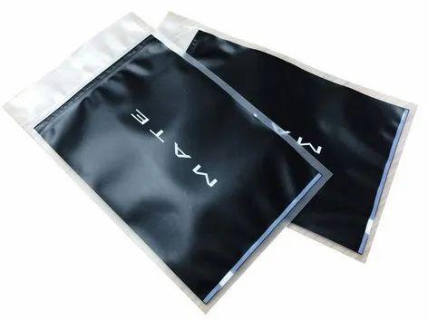 Plain LDPE LD Zipper Bag, For Shopping, Carry Capacity : 2kg