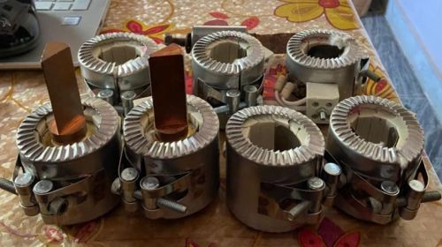 Silver 240V Well Finished Ceramic Band Heater, For Industrial Use, Power Source : Electric