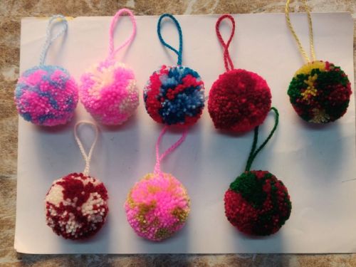 Multi Colour Pom Pom (all Sizes), For Baby Playing, Feature : Attractive Look, Colorful Pattern, Light Weight