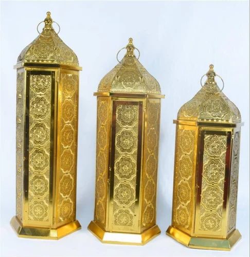 Iron Lantern For Decoration, Color : Golden