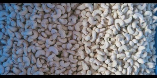 W320 Cashew Nuts, Packaging Type : Bag