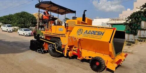 Aadesh Approx. 9 Ton Wet Mix Paver Finisher