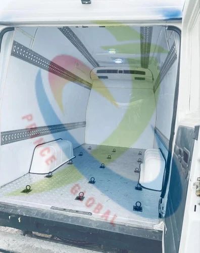 Polished Refrigerated Van For Flowers, Feature : Easy To Operate, Long Functional Life, Long Service Life