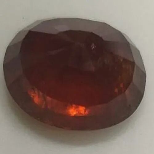 Oval Hessonite Gomed Gemstone, Color : Red