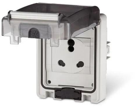 DOMESTIC SOCKET, Voltage : 250V