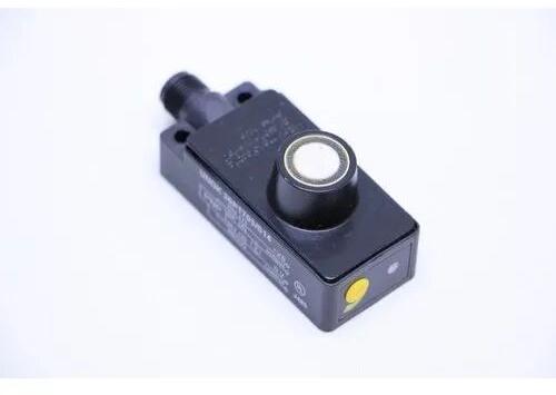 Baumer Ultrasonic Sensor