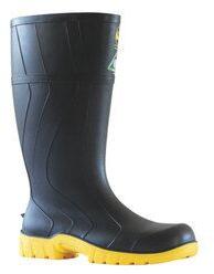 PVC Soft Lining Industrial Safety Shoes, For Construction , Certification : ISI