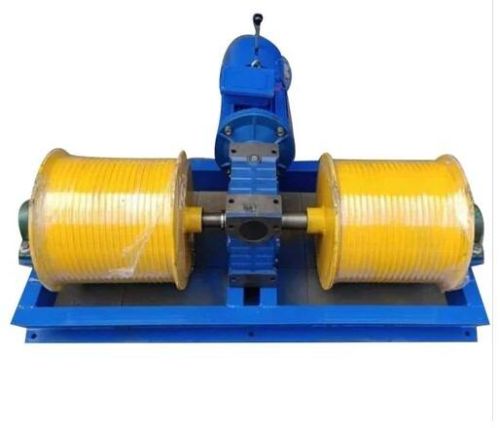 Heavy Duty Winches, Rope Length : 5-10 M