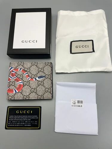 Foam Leather Gucci Mens Wallets, Design Type : Plain