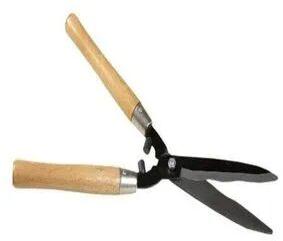 Wooden Garden Hedge Shear