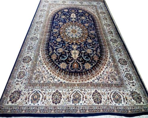 500gm Smooth Polyester Hand Knotted Carpets, For Long Life, Soft, Each To Handle, Size : 8X8 Feet