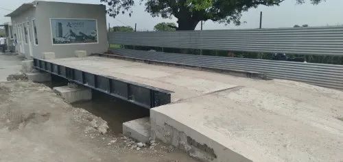 APS Semi Concrete Electronic Weighbridge, For Loading Heavy Vehicles, Weighing Capacity : 150-200ton