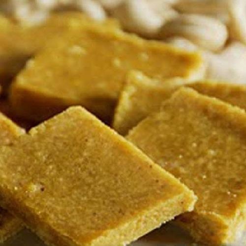 Soft Roasted Ginger Barfi, Feature : Complete Freshness, Easy To Digest, Hygienically Processed