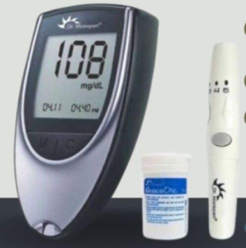 White Accu Chek Blood Glucose Meter, For Hospital, Home Purpose, Clinical, Display Type : Digital