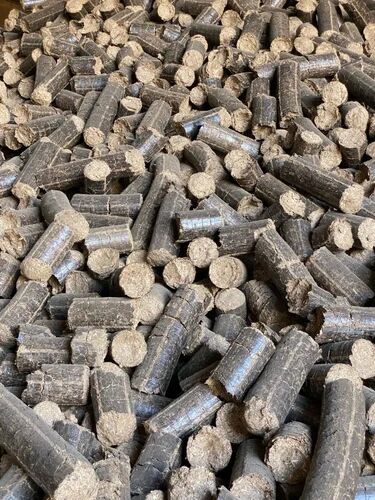 Natural Hard Firewood Agro Waste Briquette, For Boiler, Packaging Type : Jute Bags