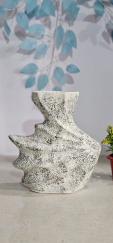 Black RD Design Peacock Shape Flower Pot