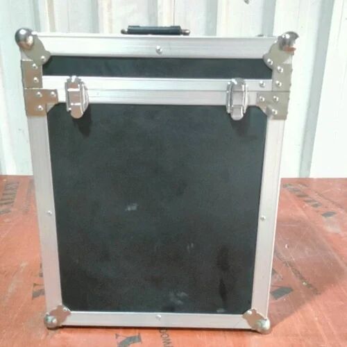 Wood Industrial Instrument Case, Size : 19x16 Inch (L)