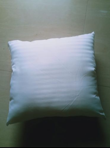 White Square Printed 100% Cotton Micro Fibre Cushion, Size : 12*12, 16*16 Inch