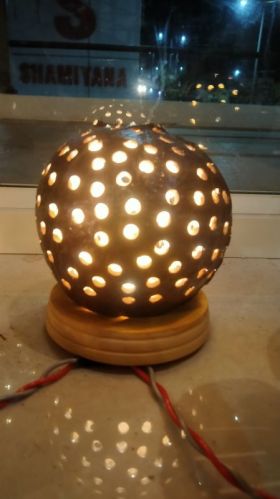 Eco-friendly Coconut Table Bed Lamp, For Restaurant, Hotel, Home, Garden, Cafe