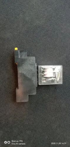 ABS PLASTIC 8 Pin Omron Relay, Power Consumption : YES