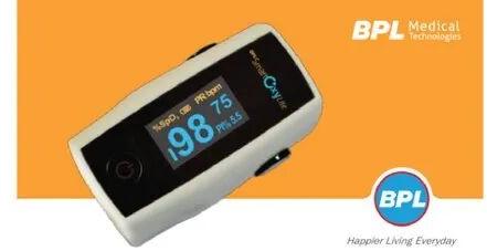 50 Hz ABS Plastic 800 Gm Fingertip Pulse Oximeter, For Hospital Use