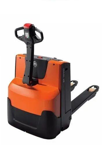 Toyota Powered Pallet Truck, Loading Capacity : Up To 2.5 Tonnes