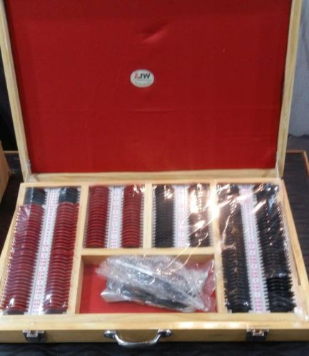 Trial Lens Set With Frame, Specialities : Easy To Use, Actual View Quality