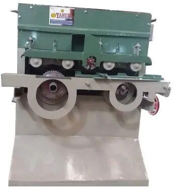 890 Kg Peeling Roll Bit Machine, Power : 4 Kw