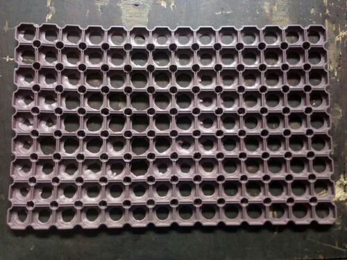 Rubber Abstract Hollow PVC Mat, Size : 40x60 Cms