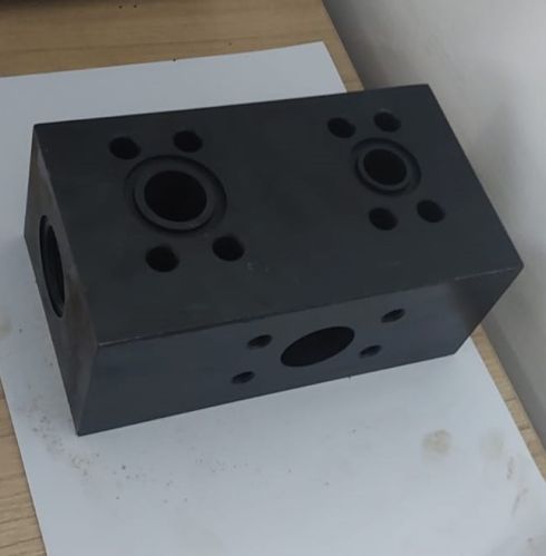 SPM Custom Hydraulic Manifold Blocks, Color : Black