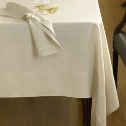 Linen Tablecloth, Pattern : Plain