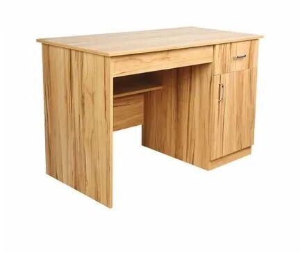 Particle Board Wooden Study Table, Size : 3' * 2.5' * 2.5' Inch