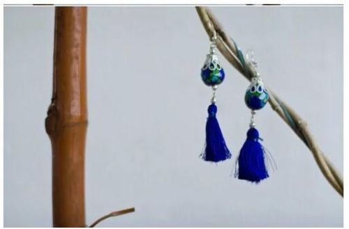 Neelofars Silk Thread Earring, Packaging Type : Packet