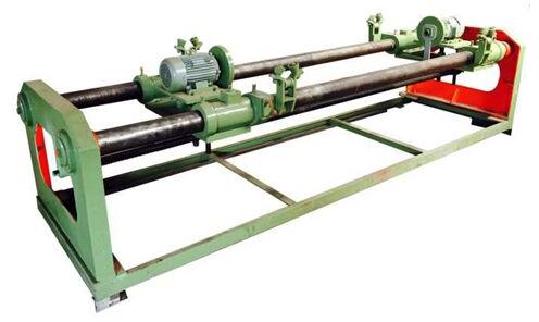 Plywood Cutting Machine