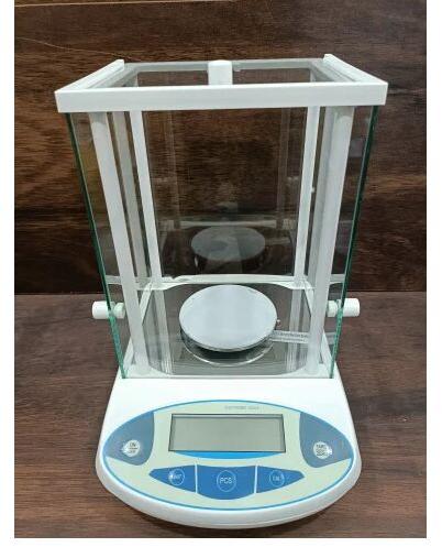 220V Digital Analytical Balance, Capacity : 500 Gm